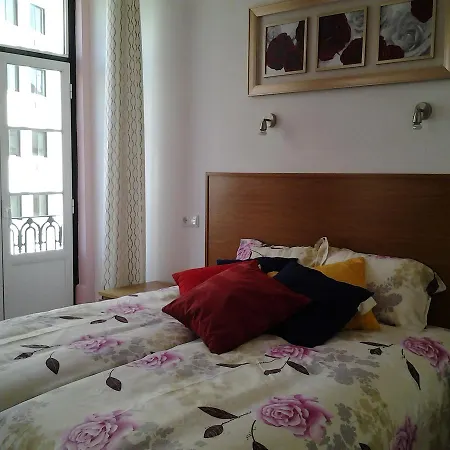 בית הארחה Baixainn ליסבון